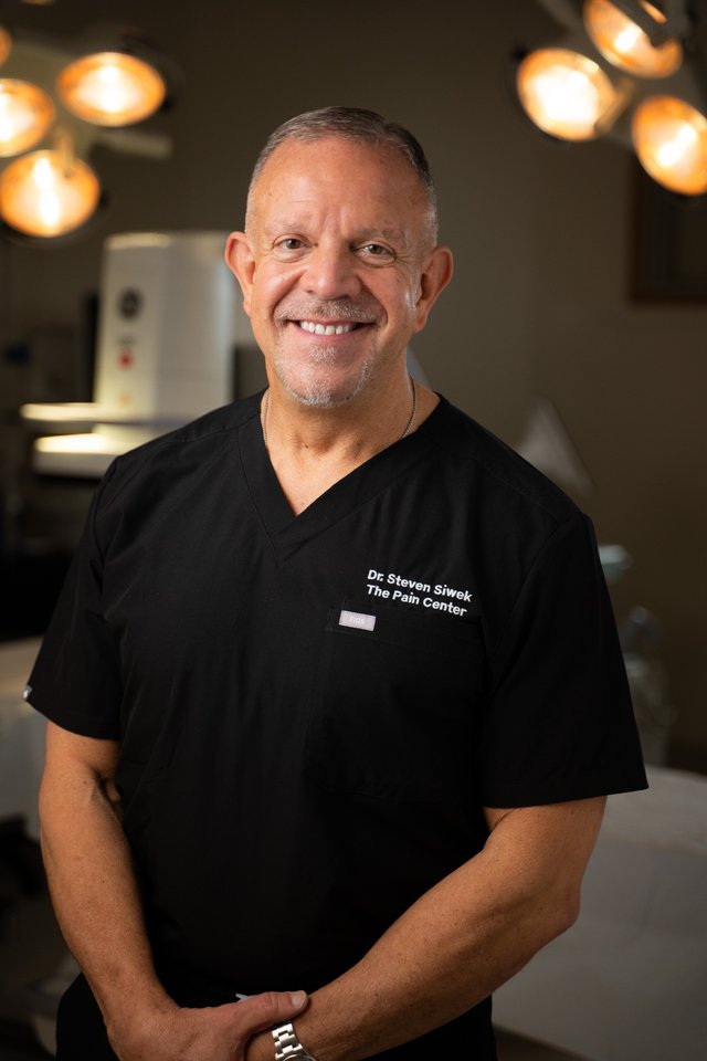 Dr. Steven M. Siwek, founder of The Pain Center of Arizona